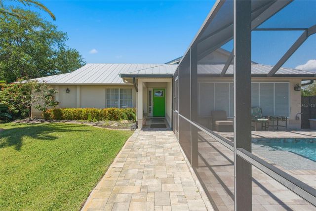 880 LEMON BAY DRIVE, Venice, FL 34293