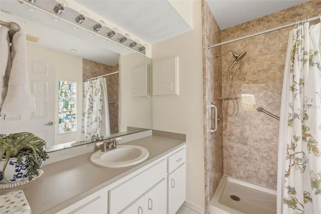 880 LEMON BAY DRIVE, Venice, FL 34293