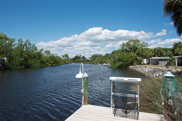 880 LEMON BAY DRIVE, Venice, FL 34293
