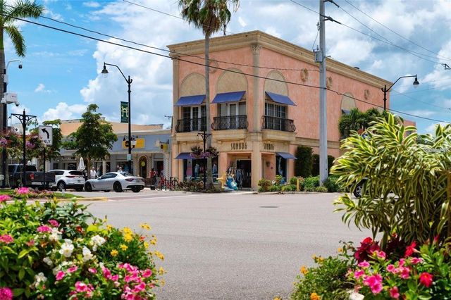 880 LEMON BAY DRIVE, Venice, FL 34293