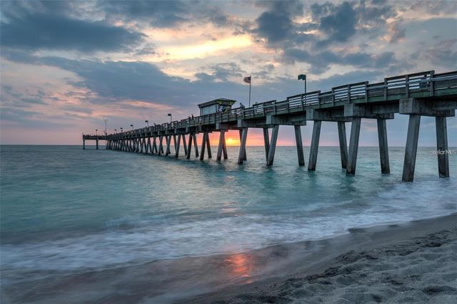 880 LEMON BAY DRIVE, Venice, FL 34293