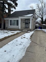15370 Heyden Street, Detroit, MI 48223