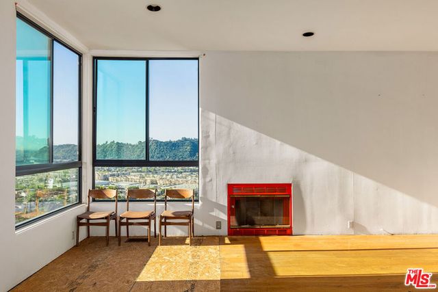 1740 Kilbourn Street, Los Angeles, CA 90065