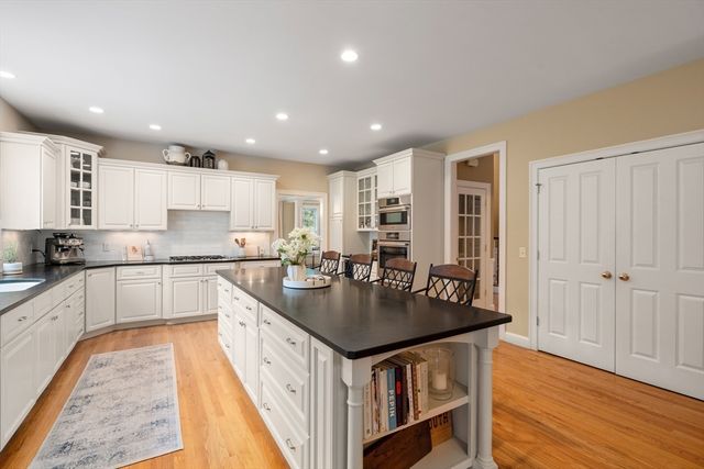 15 Ronald Road, Sudbury, MA 01776