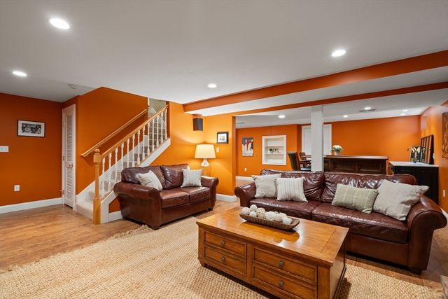15 Ronald Road, Sudbury, MA 01776