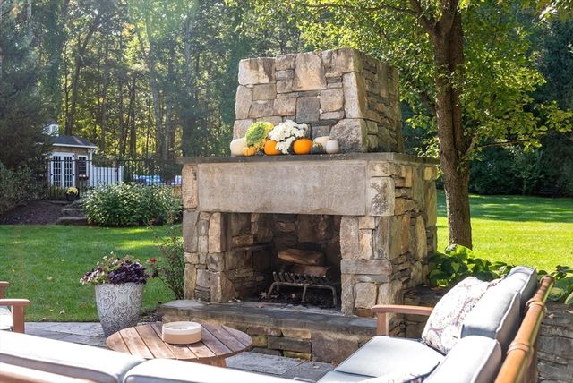 15 Ronald Road, Sudbury, MA 01776
