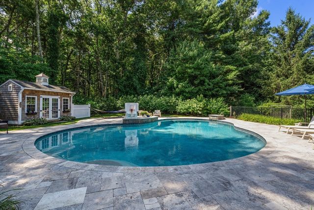 15 Ronald Road, Sudbury, MA 01776
