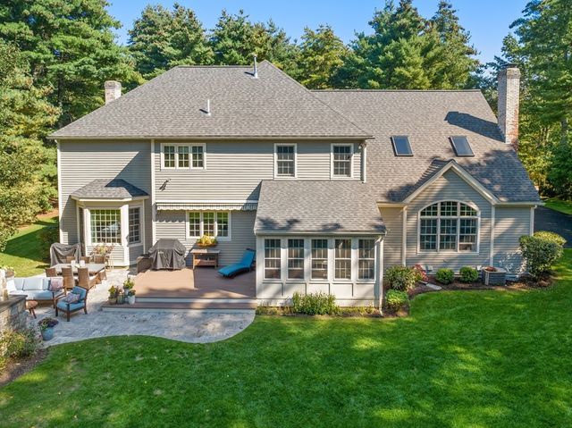 15 Ronald Road, Sudbury, MA 01776