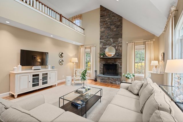 15 Ronald Road, Sudbury, MA 01776