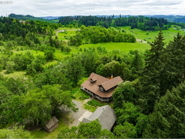 28544 CROW Rd, Eugene, OR 97402