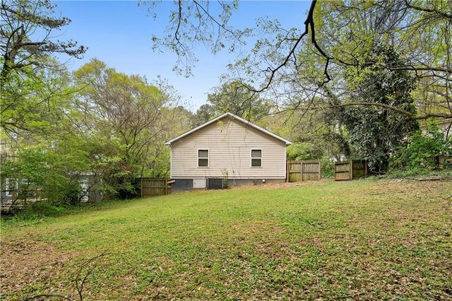 2246 Abner Place NW, Atlanta, GA 30318