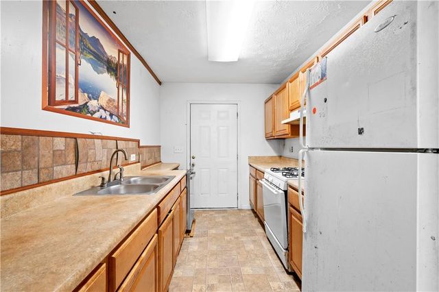 2246 Abner Place NW, Atlanta, GA 30318