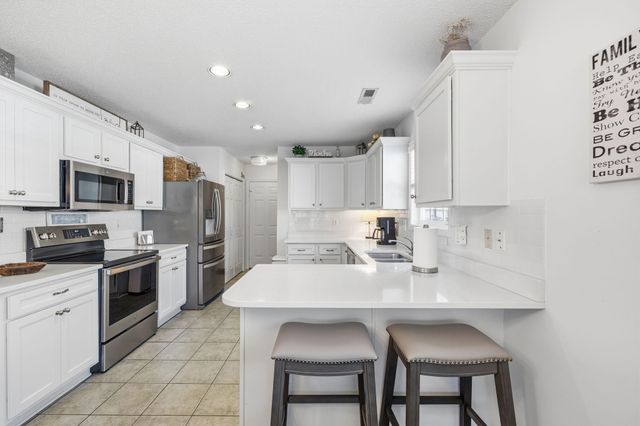 118 Wildflower Trail, Pawleys Island, SC 29585