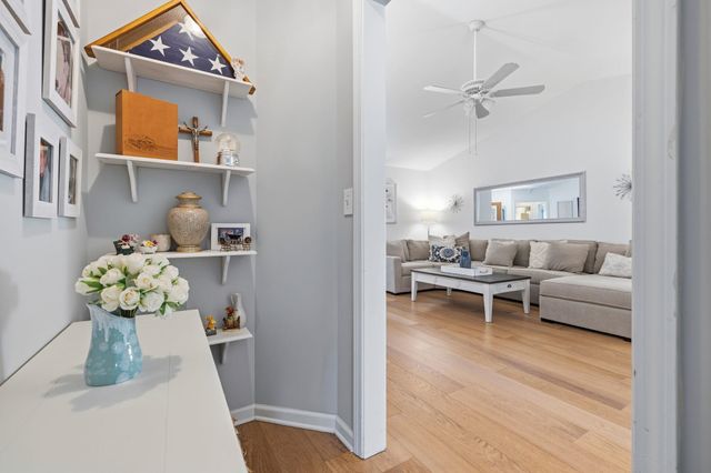 118 Wildflower Trail, Pawleys Island, SC 29585