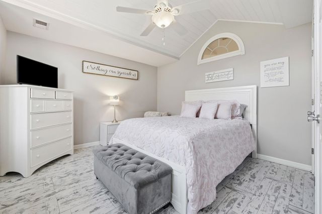 118 Wildflower Trail, Pawleys Island, SC 29585