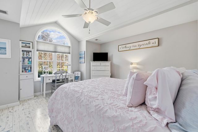 118 Wildflower Trail, Pawleys Island, SC 29585