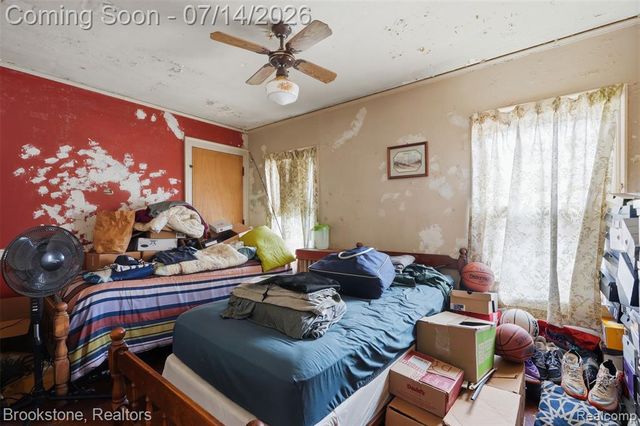 18939 Santa Barbara Drive, Detroit, MI 48221