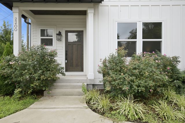 2200 Sadler Avenue, Nashville, TN 37210