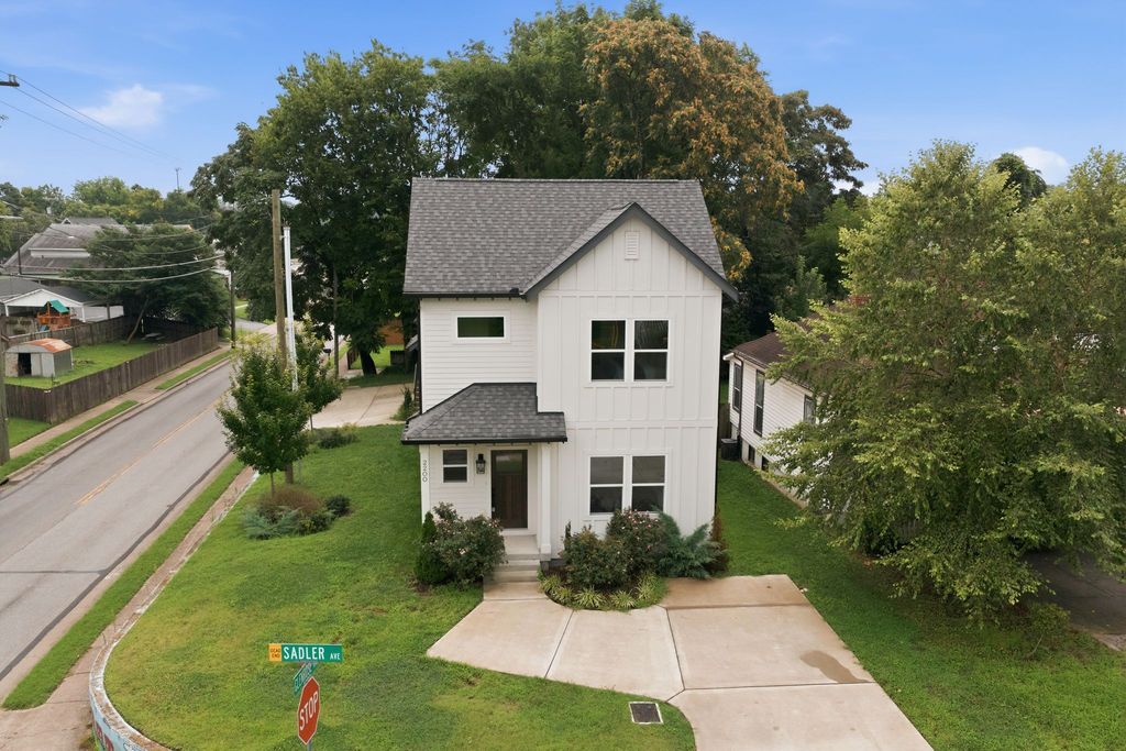 2200 Sadler Avenue, Nashville, TN 37210