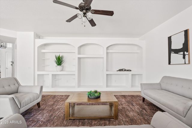 11530 W PALM BROOK Drive, Avondale, AZ 85392