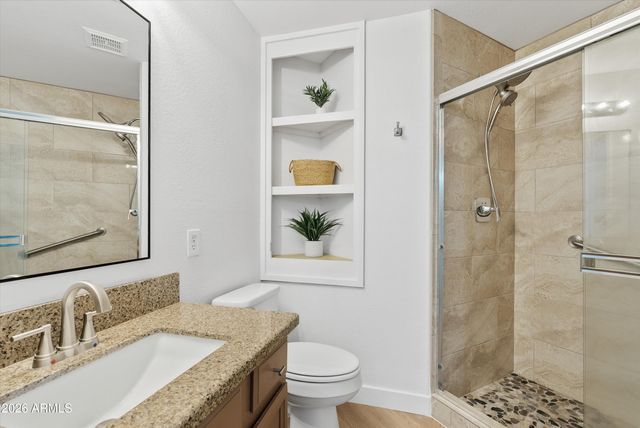 11530 W PALM BROOK Drive, Avondale, AZ 85392