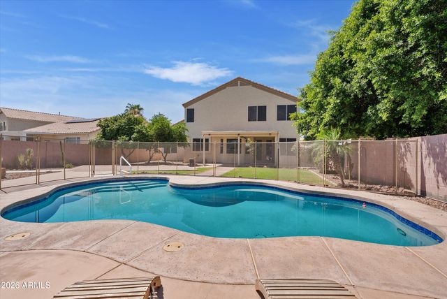 11530 W PALM BROOK Drive, Avondale, AZ 85392