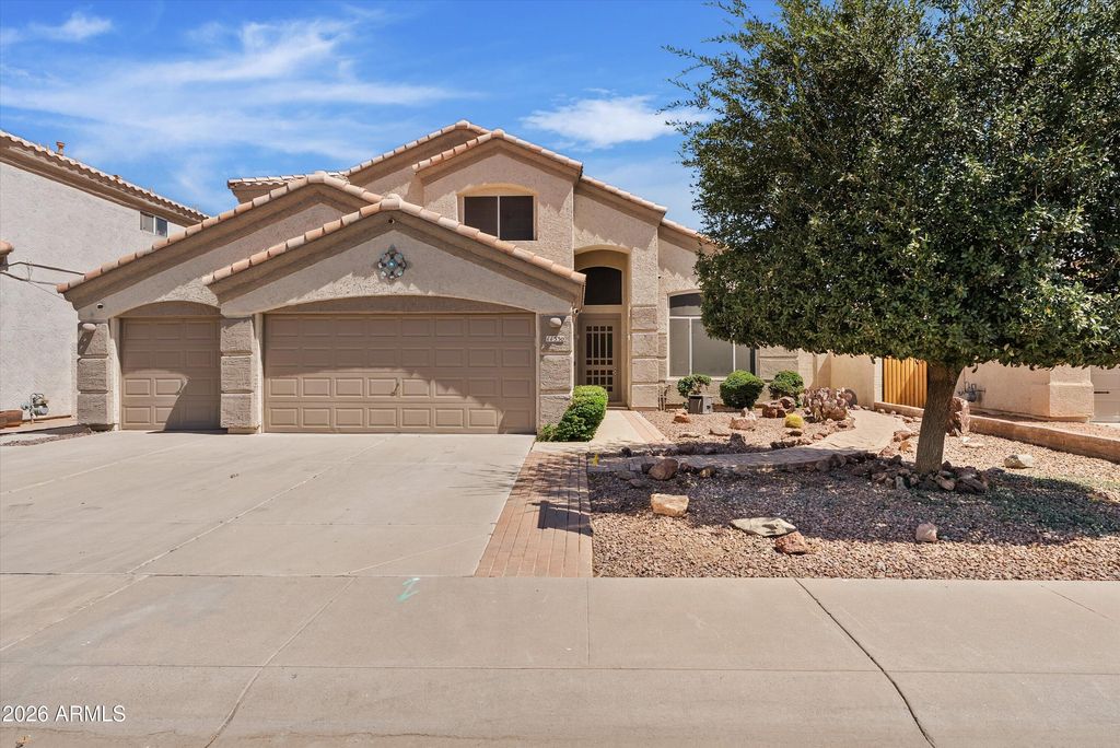 11530 W PALM BROOK Drive, Avondale, AZ 85392