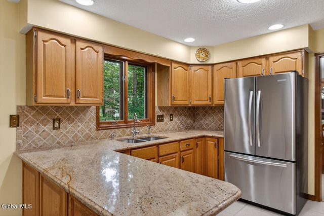 26 Knollwood Drive, Wilton, NY 12866