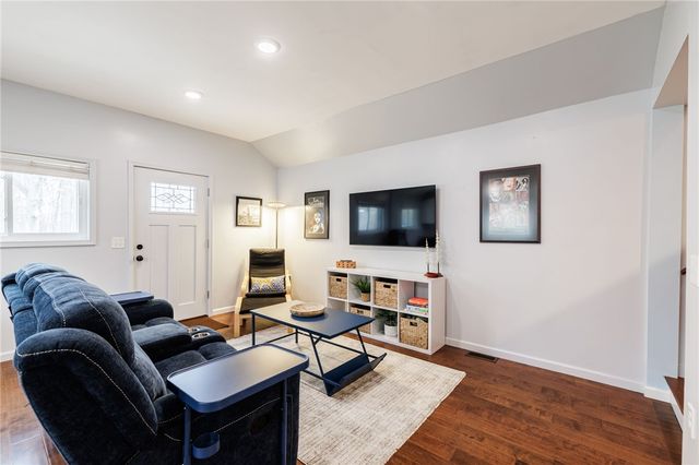 163 Park Road, Irondequoit, NY 14622