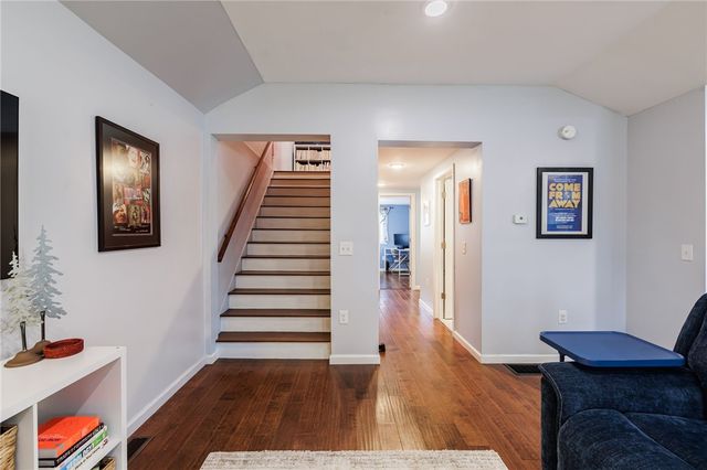 163 Park Road, Irondequoit, NY 14622