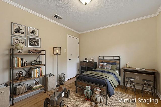709 Whistler Drive, Arlington, TX 76006