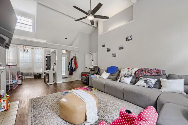 709 Whistler Drive, Arlington, TX 76006