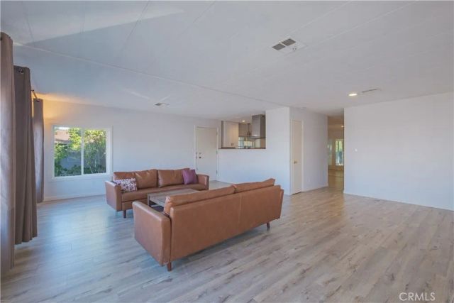 2550 pacific coast hwy 206, Torrance, CA 90505
