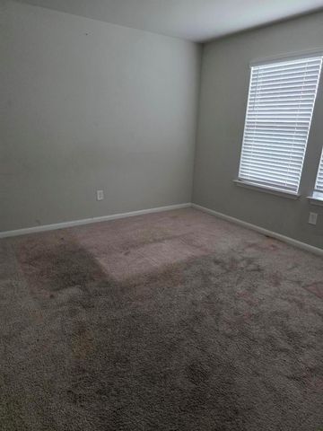 104 Pronghorn CIR, San Marcos, TX 78666