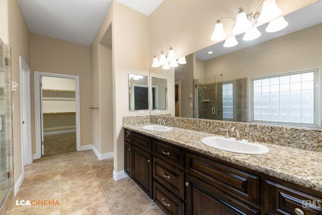 11902 Childress Street, Bakersfield, CA 93312