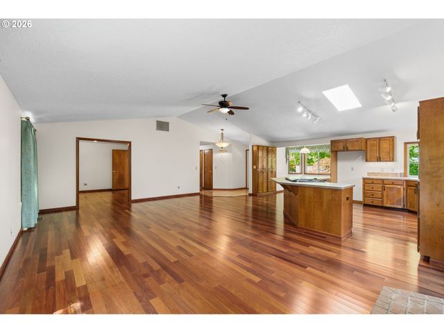 16768 Nw PAISLEY Dr, Beaverton, OR 97006