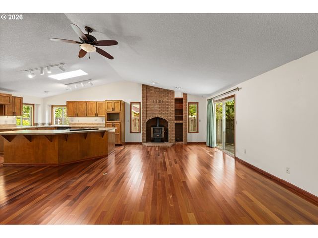 16768 Nw PAISLEY Dr, Beaverton, OR 97006