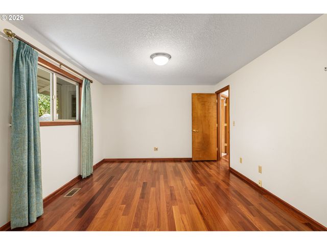 16768 Nw PAISLEY Dr, Beaverton, OR 97006