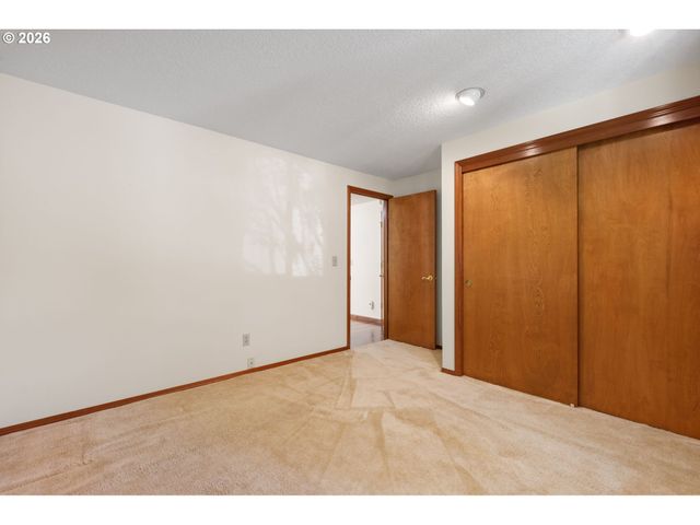 16768 Nw PAISLEY Dr, Beaverton, OR 97006