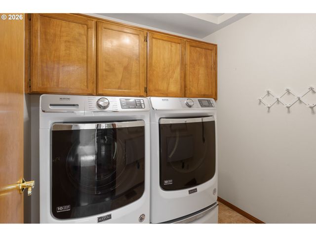 16768 Nw PAISLEY Dr, Beaverton, OR 97006