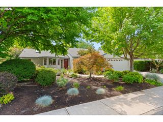16768 Nw PAISLEY Dr, Beaverton, OR 97006