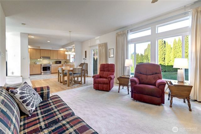 7713 72nd Street NE, Marysville, WA 98270