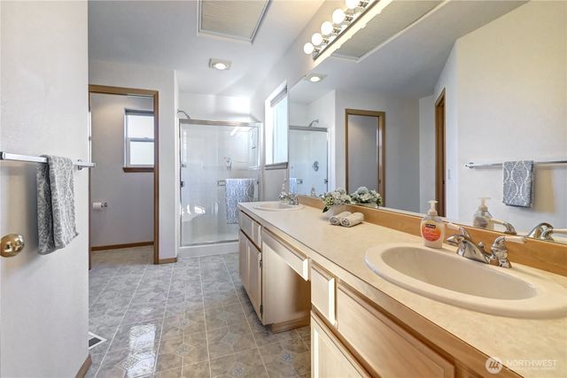 7713 72nd Street NE, Marysville, WA 98270