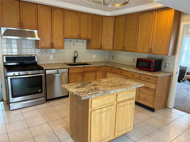 2186 Westfall Road, Brighton, NY 14618