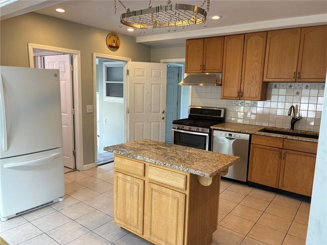2186 Westfall Road, Brighton, NY 14618