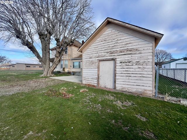 216 E FULTON St, Union, OR 97883