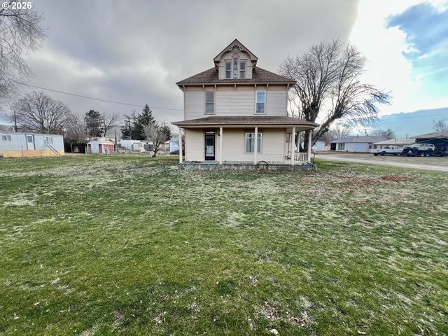 216 E FULTON St, Union, OR 97883