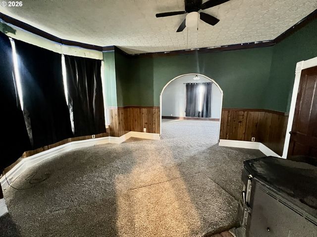 216 E FULTON St, Union, OR 97883