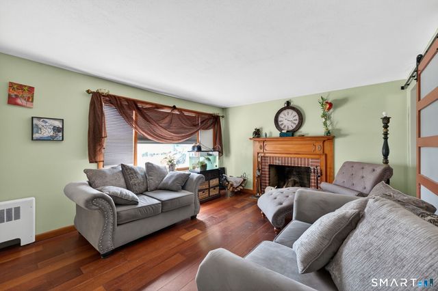 64 Cromwell Street, Hartford, CT 06114