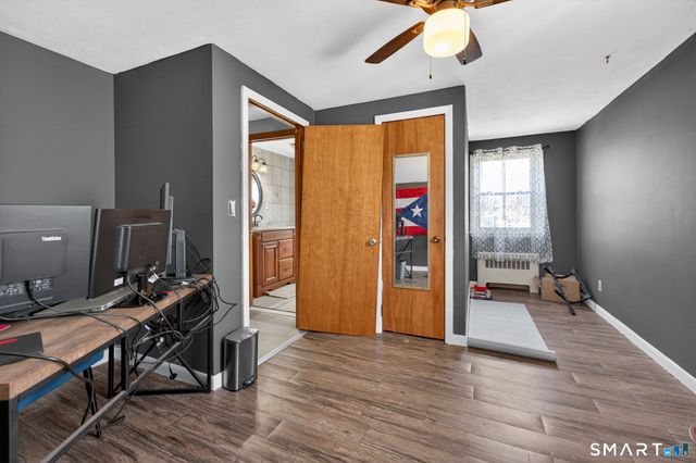 64 Cromwell Street, Hartford, CT 06114